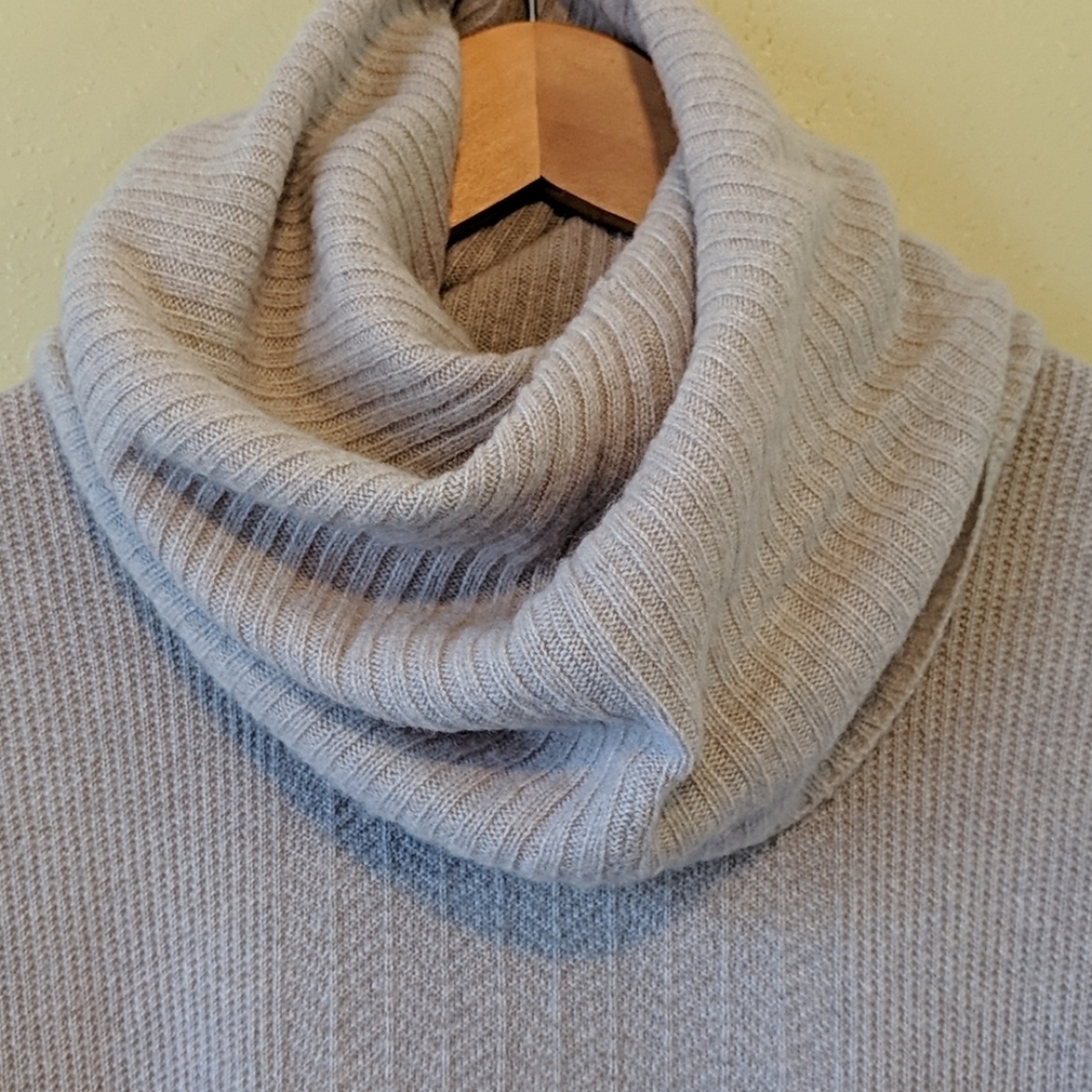 Cashmere cowl neck sweater